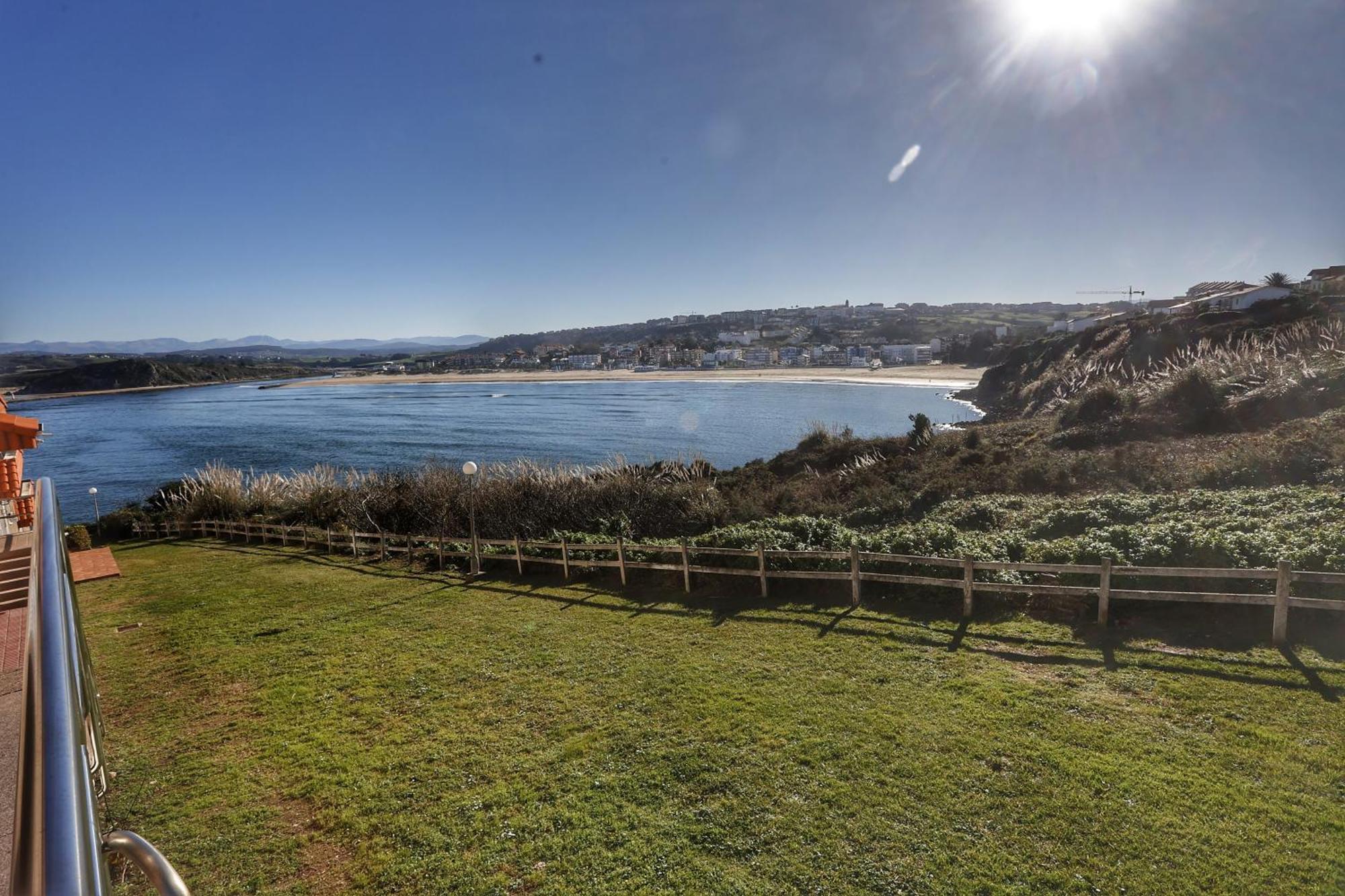 Apartamento Piso sobre mar junto al Faro de Suances Exterior foto